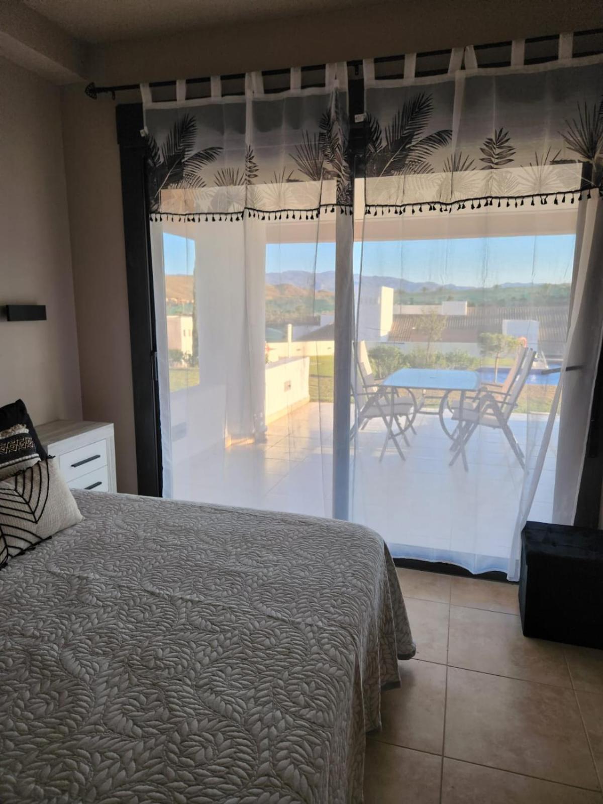 Bajo Con Vistas A La Piscina En Valle Del Este Golf مْبيرا المظهر الخارجي الصورة